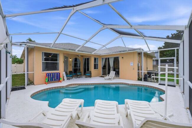 Building Photo - 11509 Glenmont Dr