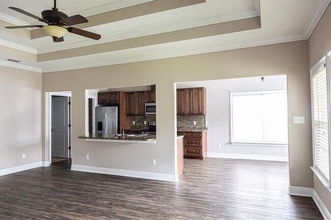 Building Photo - 2475 Tippecanoe Ridge
