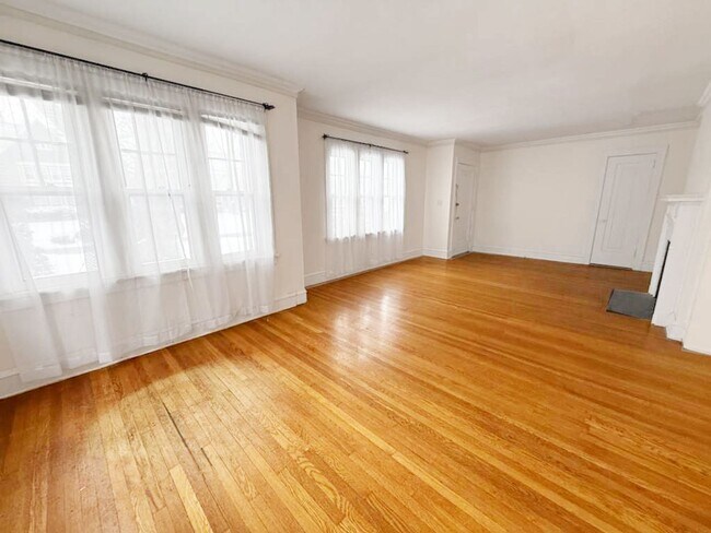 Building Photo - 18231 Winslow Rd