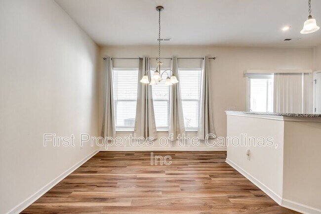 Building Photo - 524 Hunters Dance Road