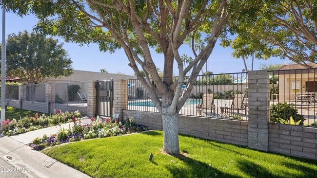 Building Photo - 7901 E Plaza Ave