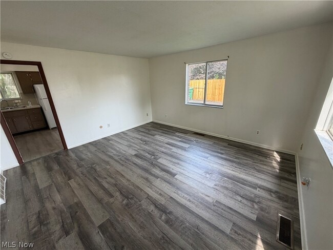 Building Photo - 4426 Cherryhurst Dr