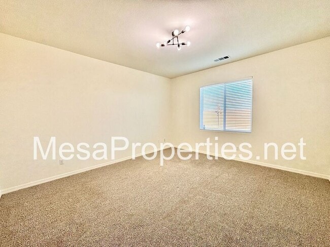 Building Photo - 15886 Rain Lily Ct