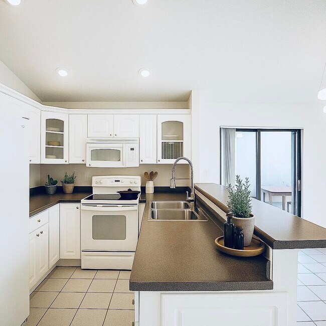 Building Photo - 11508 Clear Creek Pl