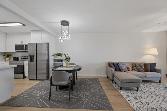 Building Photo - 9273 SW 8th St