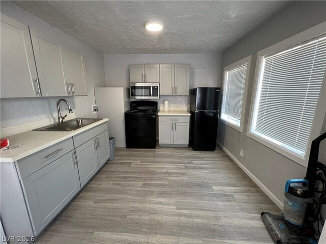 Building Photo - 1401 S Casino Center Blvd