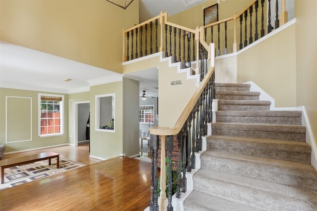 Building Photo - 2114 Gentryside Dr
