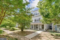 Building Photo - 16461 Kenneweg Ct