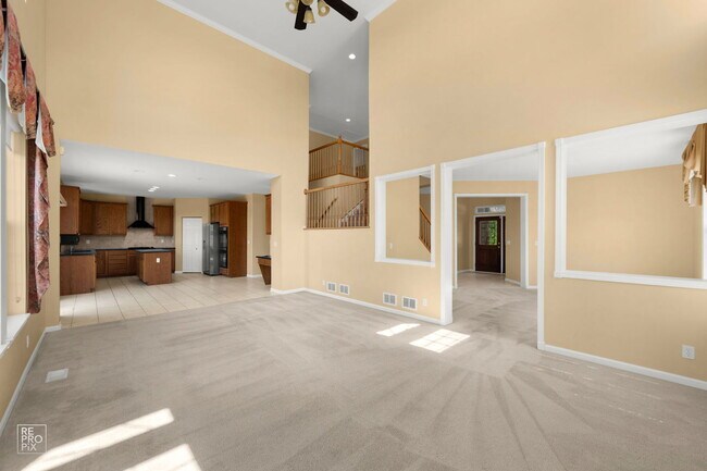Building Photo - 920 McDole Dr
