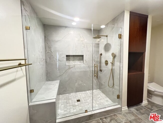 Building Photo - 3636 Malibu Country Dr
