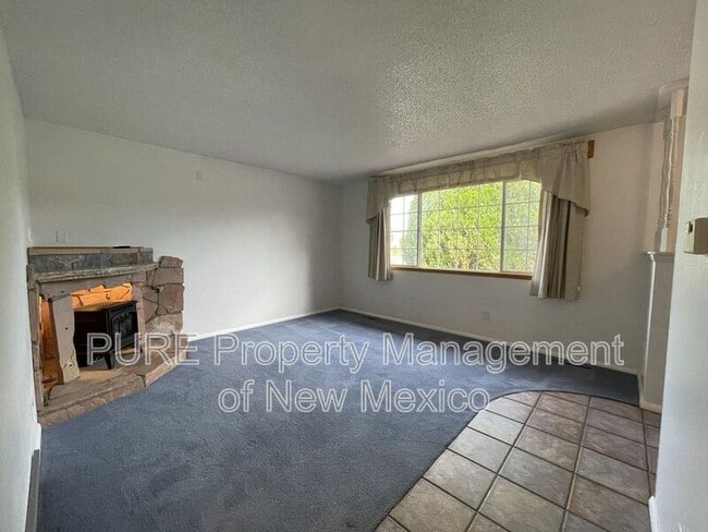 Building Photo - 3109 Greenbriar Ave