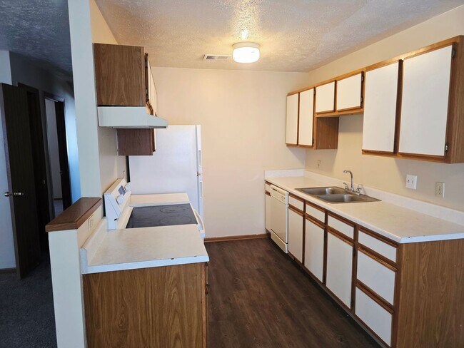 Building Photo - Welcome to Westchester Apartments – Your New Home in the Heart of Millard