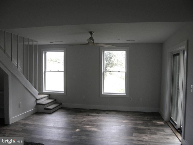 Building Photo - 72 Nutwell Rd