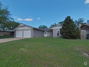 Building Photo - 407 NW 74th St