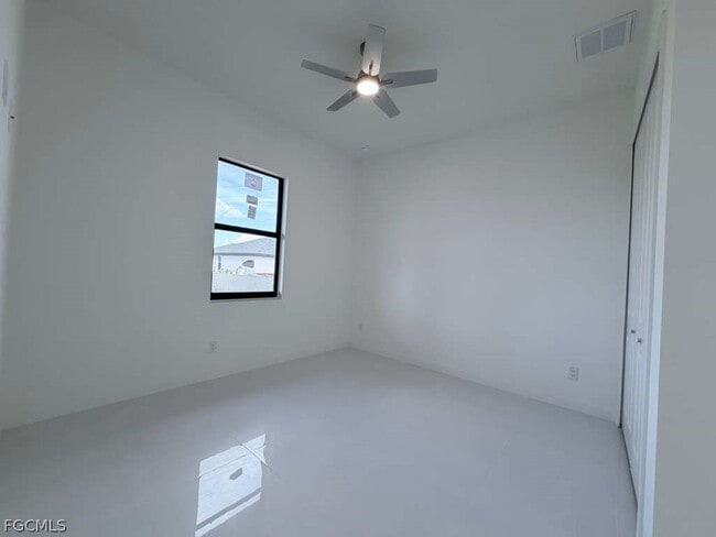 Building Photo - 477 Rayford St