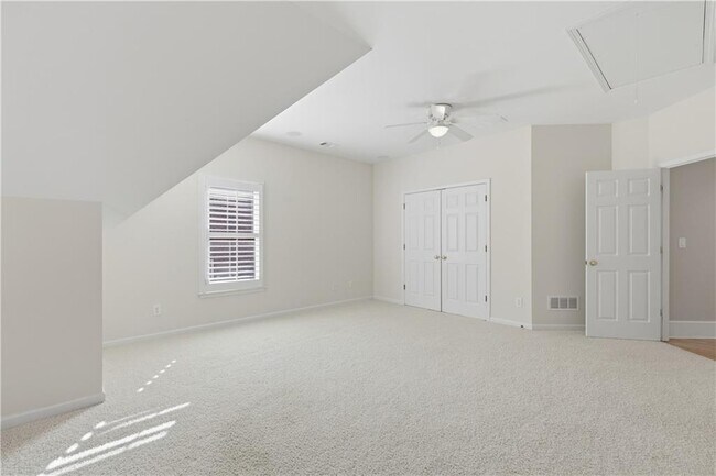 Building Photo - 179 Grandmar Chase