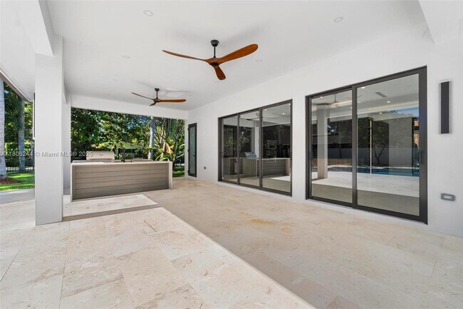 Building Photo - 7530 SW 134th St