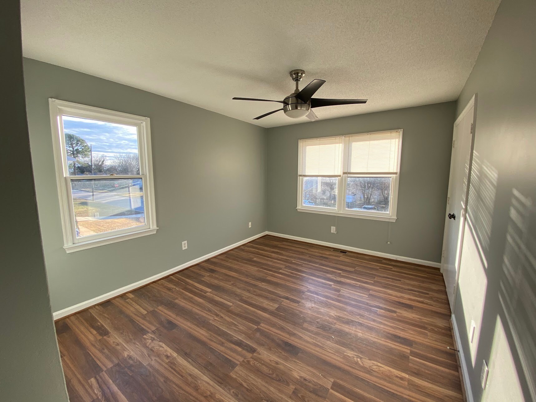 Building Photo - 1011 Mark St