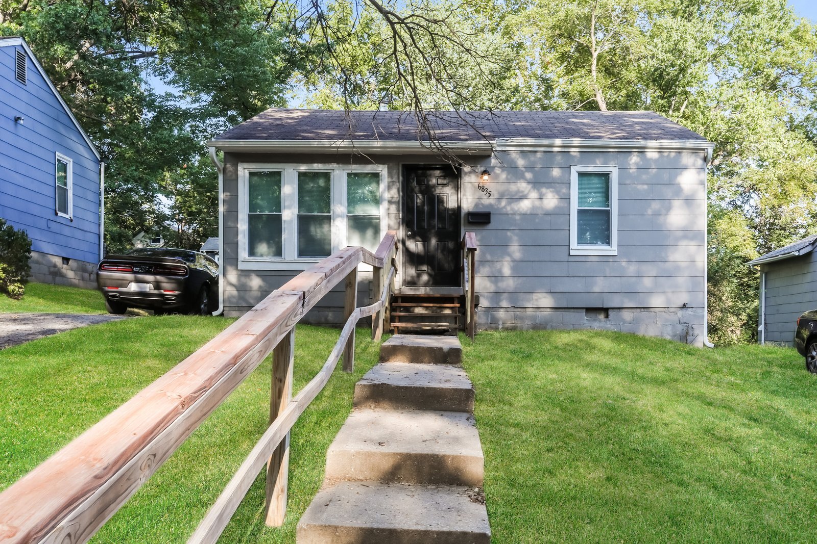 Building Photo - 6835 Askew Ave