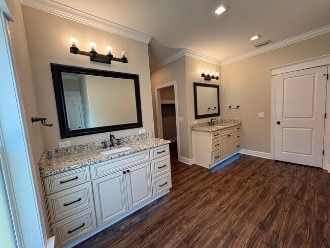 Building Photo - 67 Lumberjack Trail