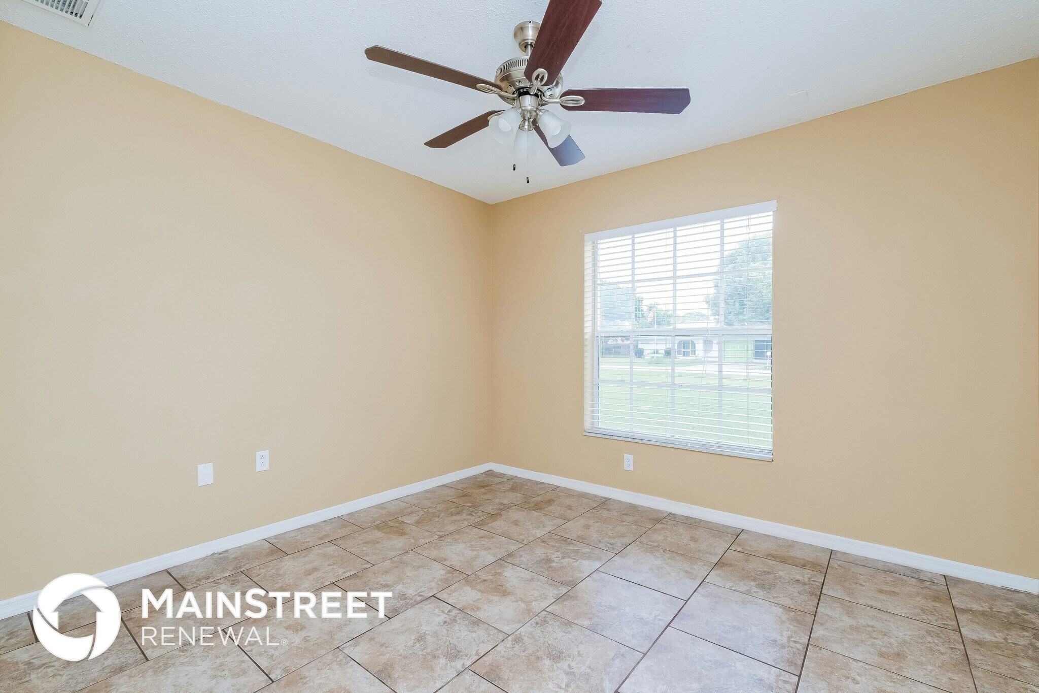 Building Photo - 1641 Larkin Rd