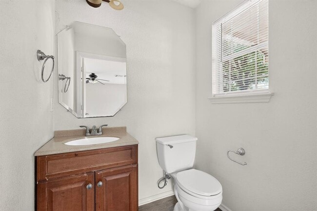 Building Photo - 13528 Briarcreek Loop