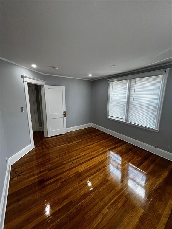 Building Photo - 103 Tracy Ave