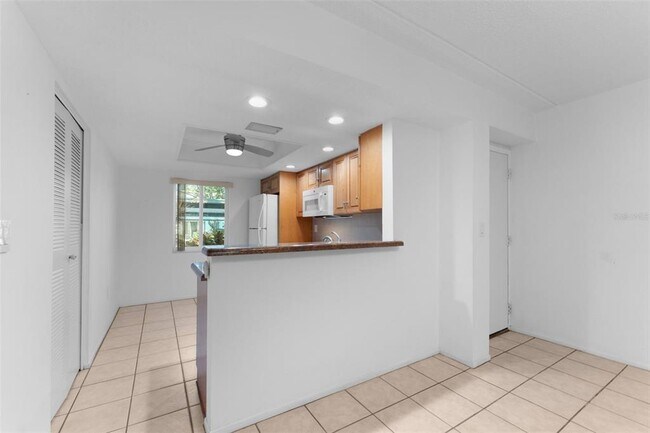 Building Photo - 219 Cypress Ct