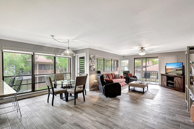 Building Photo - 618 Brackenwood Cove