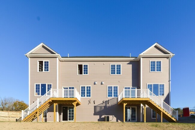 Building Photo - 76 Pouts Ln