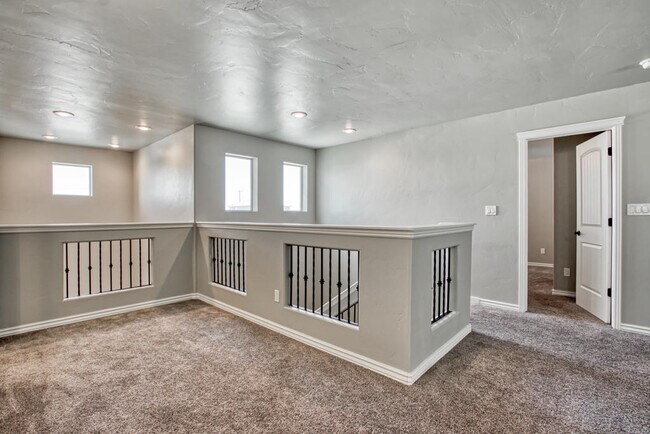 Building Photo - 7896 Enchanted Path Dr