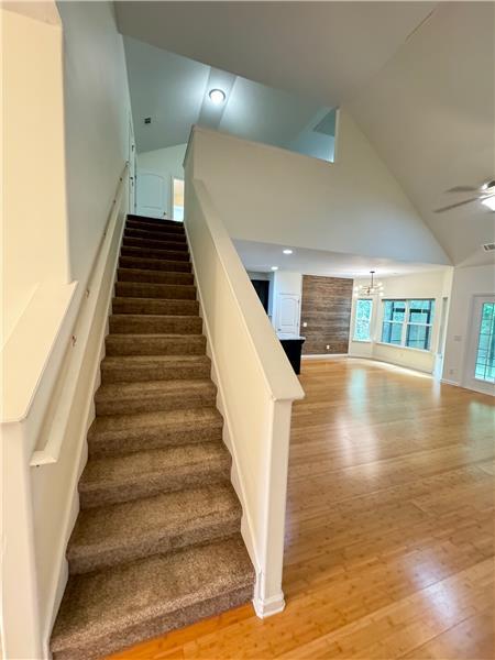 Building Photo - 103 Tahoe Dr