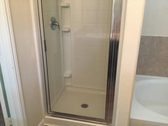 Building Photo - 3915 Hawthorn Glen Ct