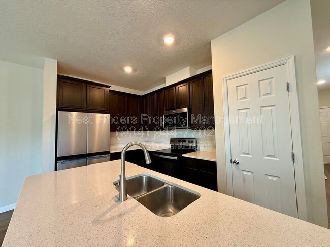 Building Photo - 11876 Junegrass Rd