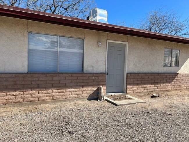 Primary Photo - Townhome For Rent