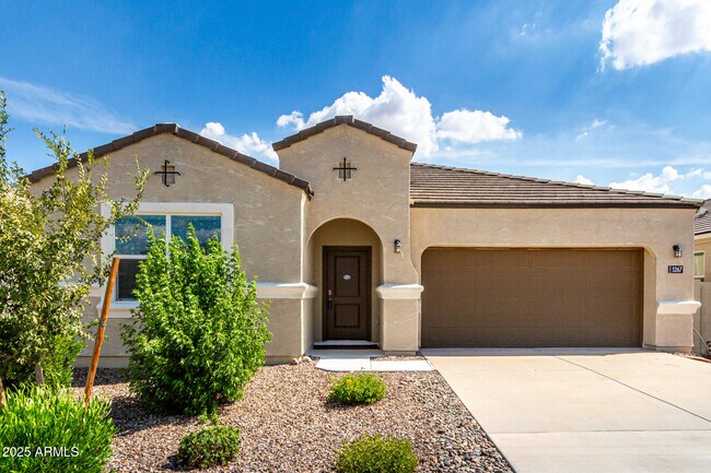 Building Photo - 5267 E Diatomite Dr