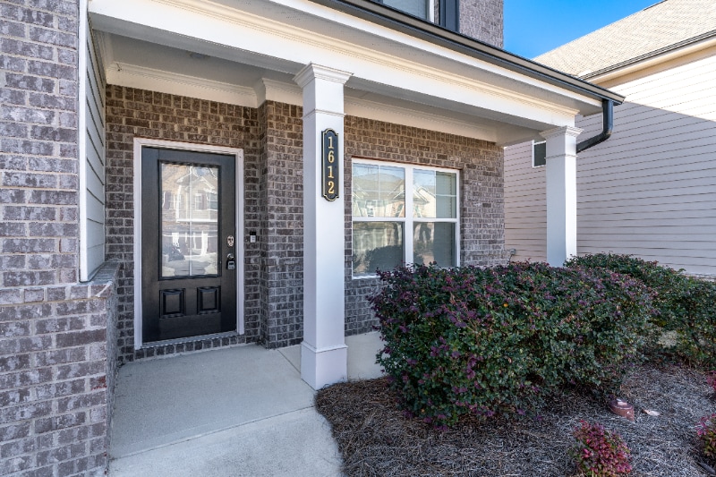 Building Photo - 1612 Dover Creek Ln