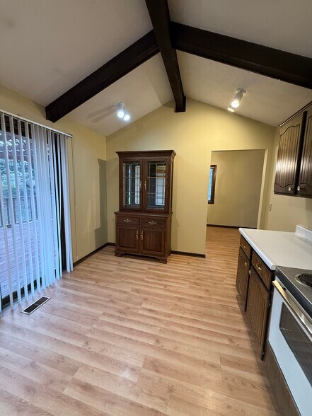 Building Photo - 12423 Yates St