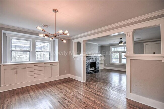 Building Photo - 1118 NW 33rd St