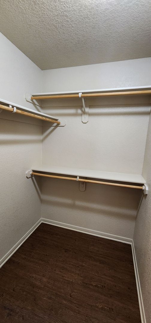 Building Photo - 3 Bedroom 2 bath Duplex South Killeen VIEWABLE SOON