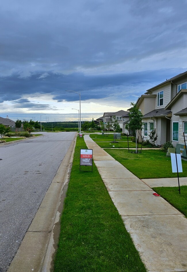 Building Photo - 9612 Whisper Willow Blvd