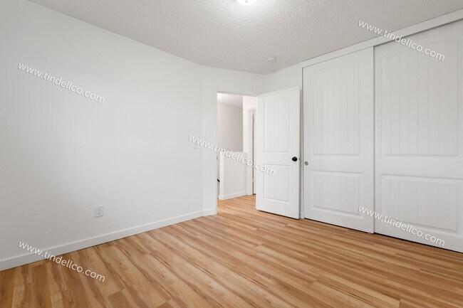 Building Photo - 17324 SW Merlo Rd