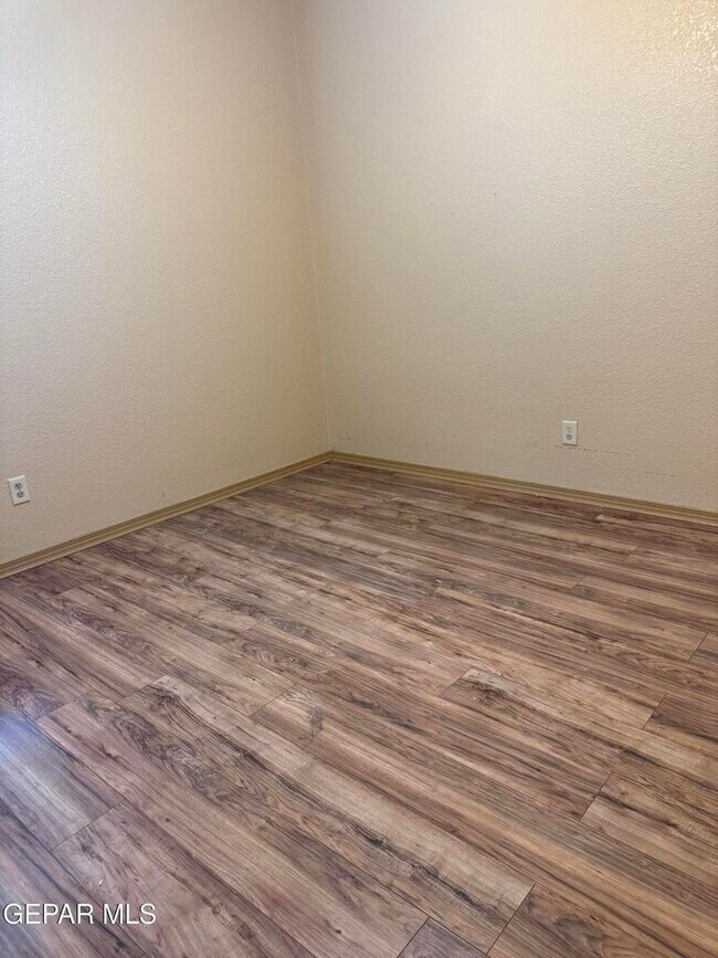 Building Photo - 14422 Coyote Trail