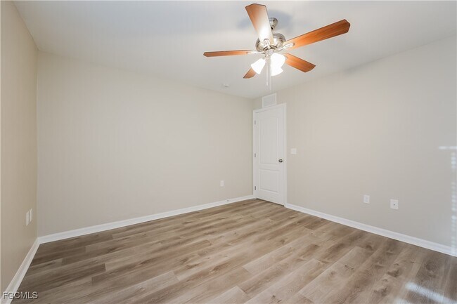 Building Photo - 2614 43rd St W