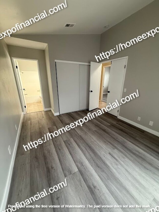Building Photo - Nice house for rent