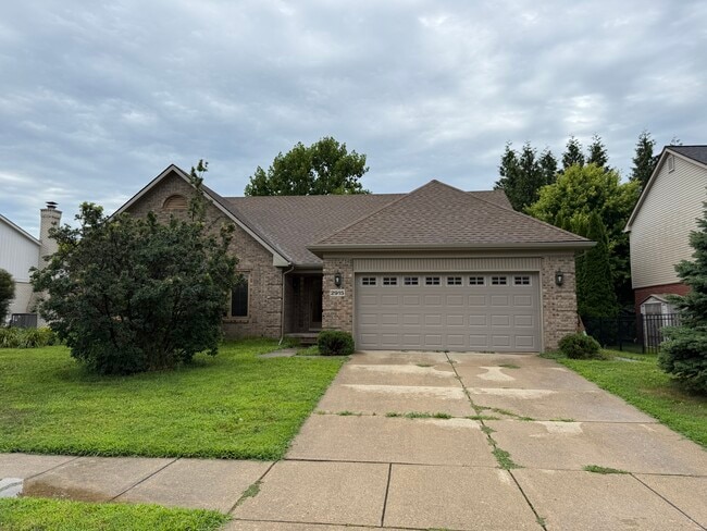 Primary Photo - 2915 Chippewa Dr