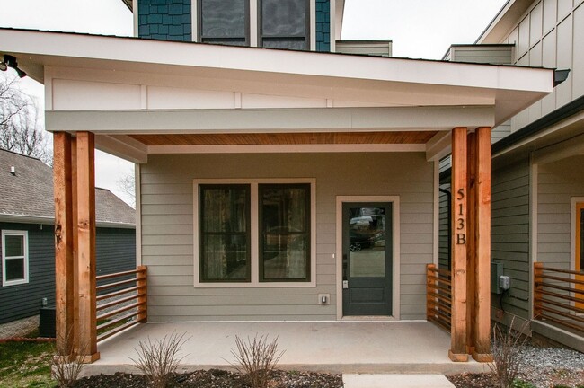 Building Photo - Amazing Location - 3 Bed, 2.5 Bath w/ Vaulted Ceilings and Covered Deck