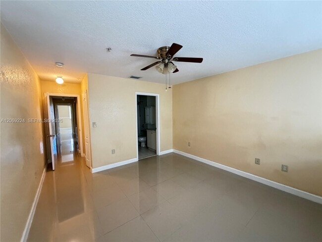 Building Photo - 7250 NW 177th St