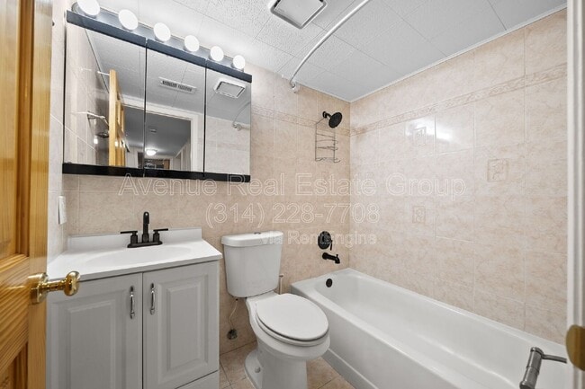 Building Photo - 12800 Portulaca Dr