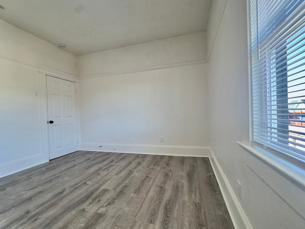 Building Photo - 3641 West St